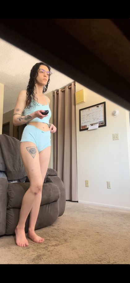 watchmyroommate OnlyFans picture