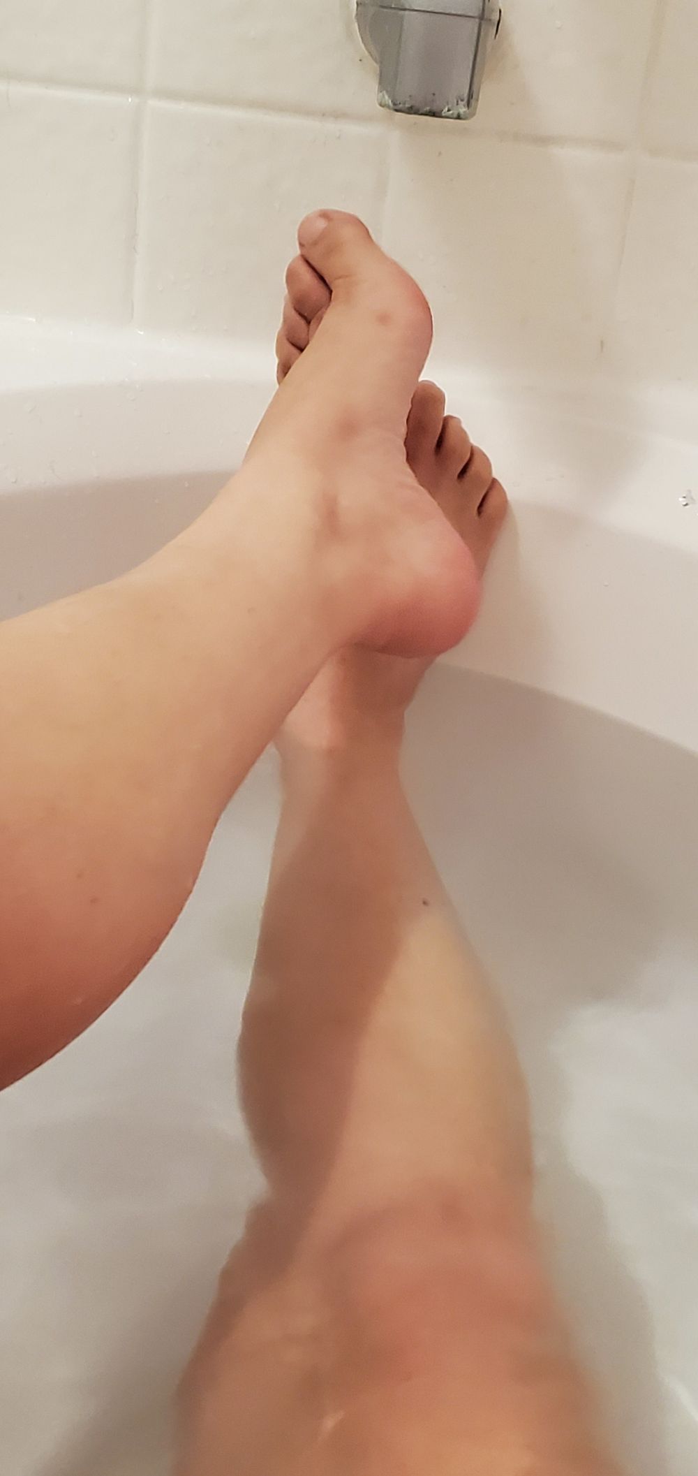 littlefeet_littlewings OnlyFans profile picture