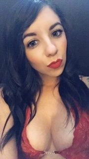 bratty_brunette_babe OnlyFans picture