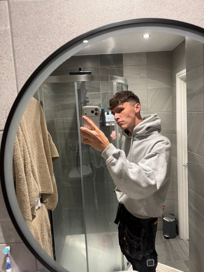 lewisboothyvip OnlyFans picture