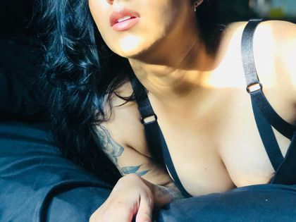 selinad OnlyFans picture