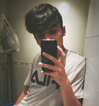 andvan OnlyFans picture