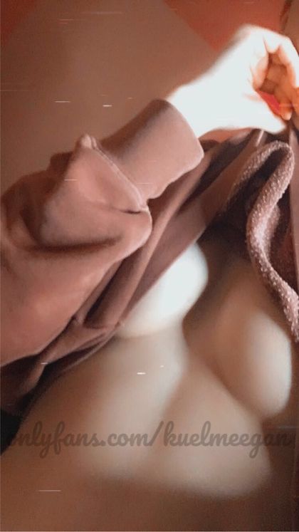 meegankuel OnlyFans picture