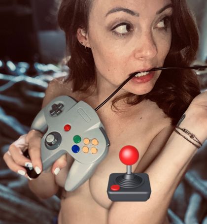 art3mis_87vip OnlyFans picture