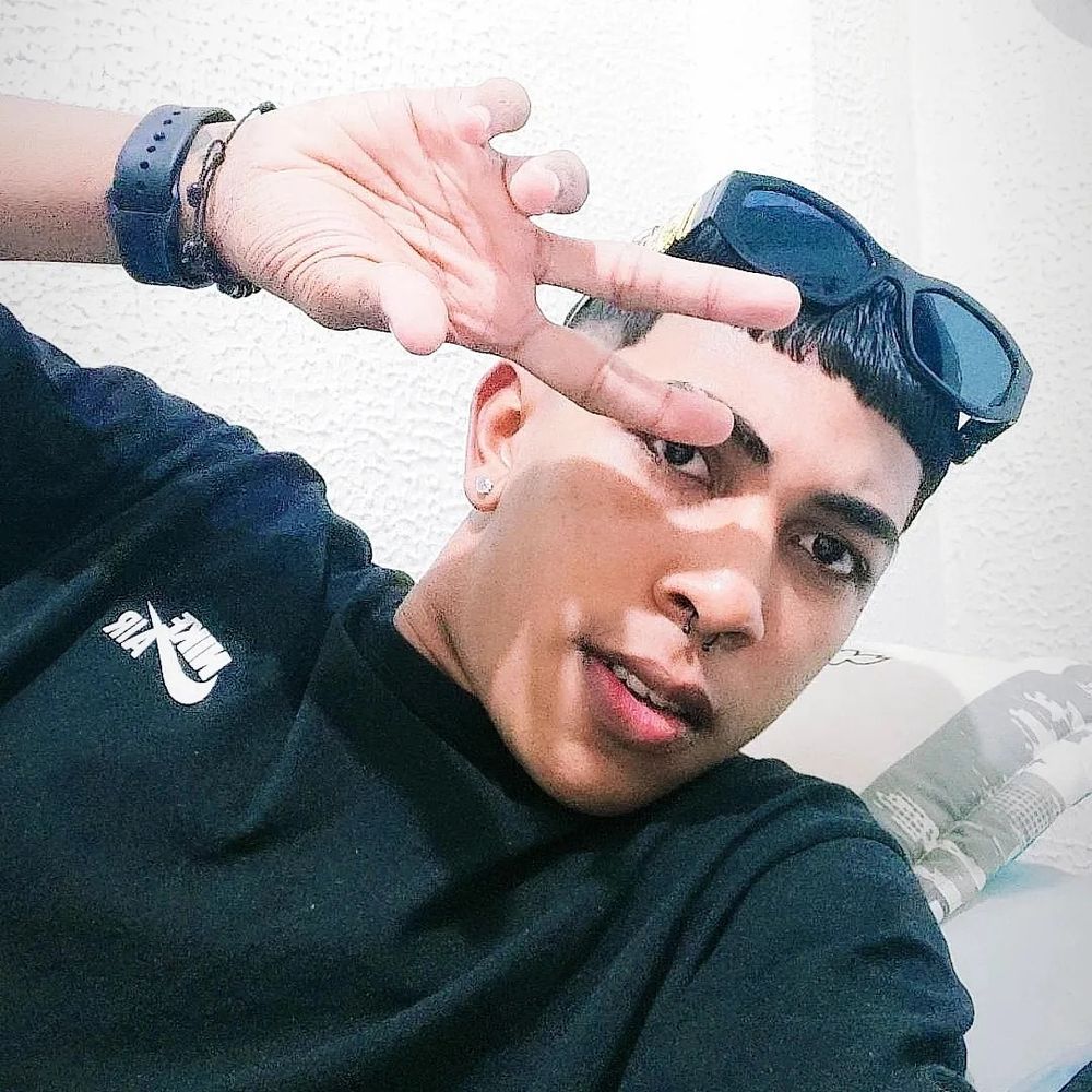 cristian24perez OnlyFans profile picture