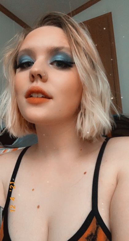 harderhoneybee OnlyFans picture