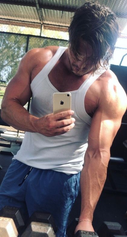 alpha_derek_free OnlyFans picture
