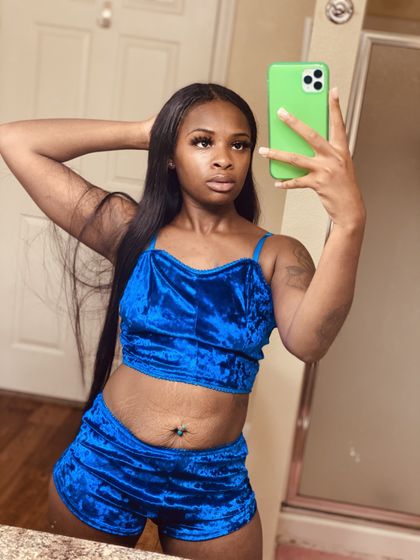 sidneysnow OnlyFans picture