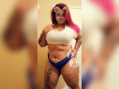 lonelysol OnlyFans picture