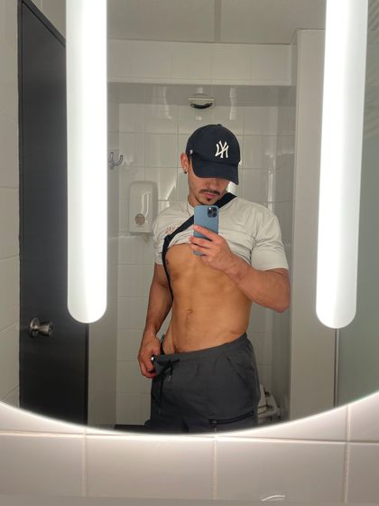 leon32900 OnlyFans picture