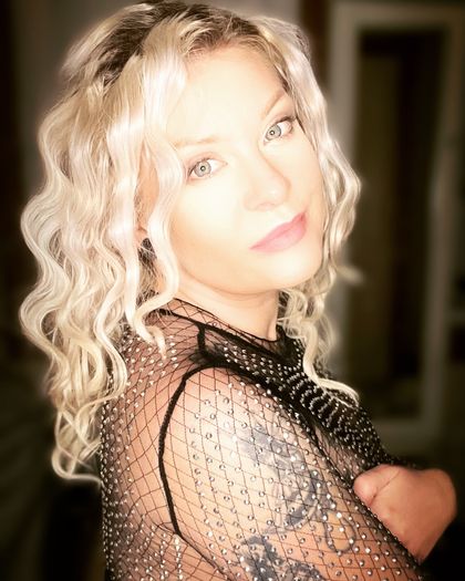 oonamoonfree OnlyFans picture
