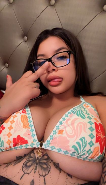 juliebbg98 OnlyFans picture