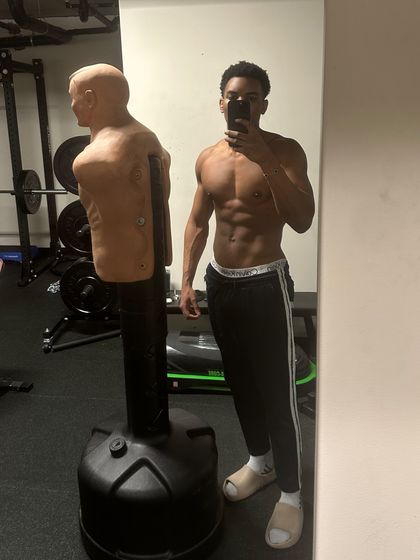 clbparis OnlyFans picture