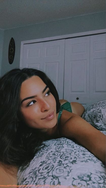 alainaray OnlyFans picture
