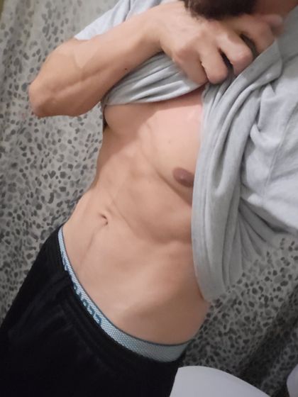 u114772905 OnlyFans picture