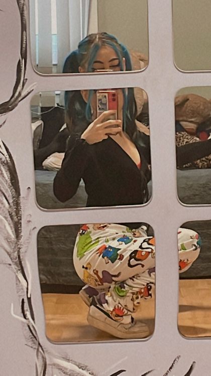 petitebluehair OnlyFans picture