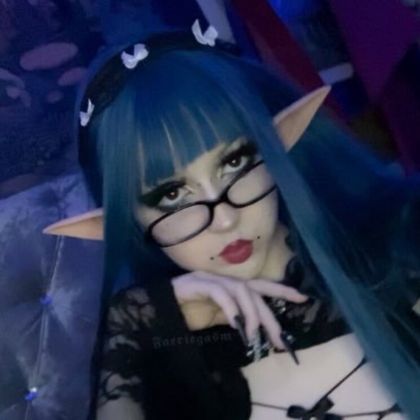 avilone OnlyFans picture