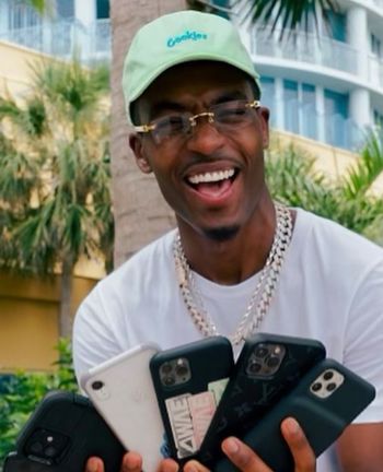 yardylandd OnlyFans - Stats, Graphs, Photos & Profile Comparisons