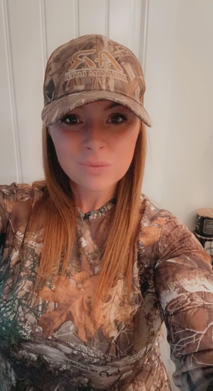 camo.country.ginger OnlyFans picture