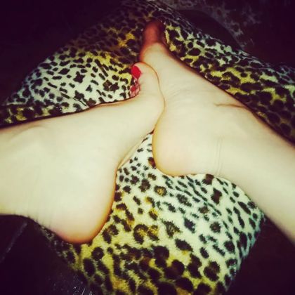 rocknrollafuzzgirllss OnlyFans picture