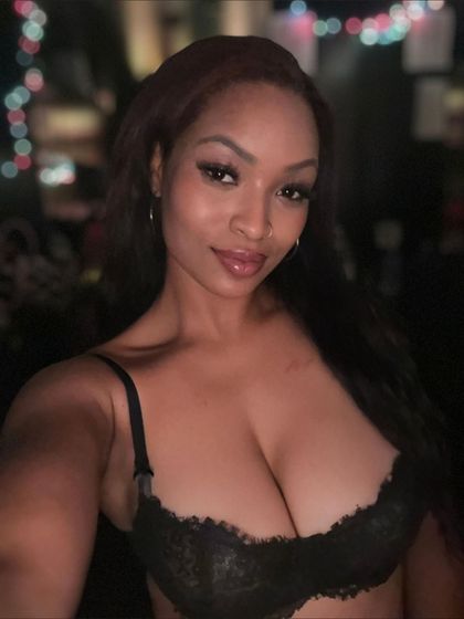 yadasprivatepage OnlyFans picture