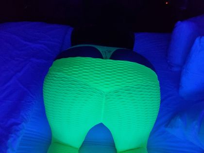 blacklightbootyvip OnlyFans picture