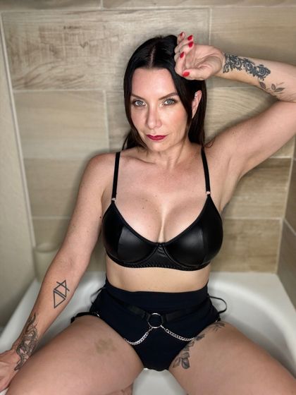 freeteravee OnlyFans picture