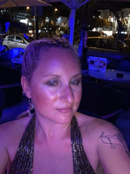 kelly-anne OnlyFans picture
