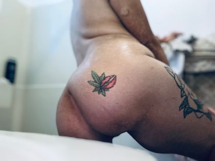 hennysupersoaker OnlyFans picture