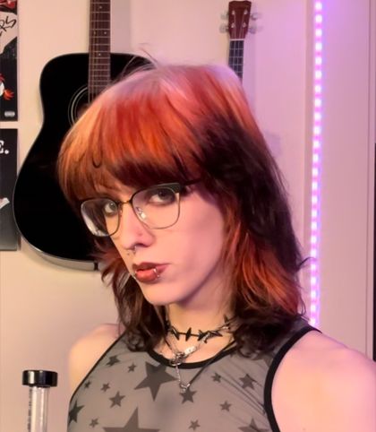 fauxfox OnlyFans picture