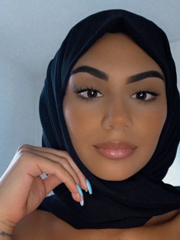 priyababyxx OnlyFans - Free Trial - XXX Photos | FansMetrics.com