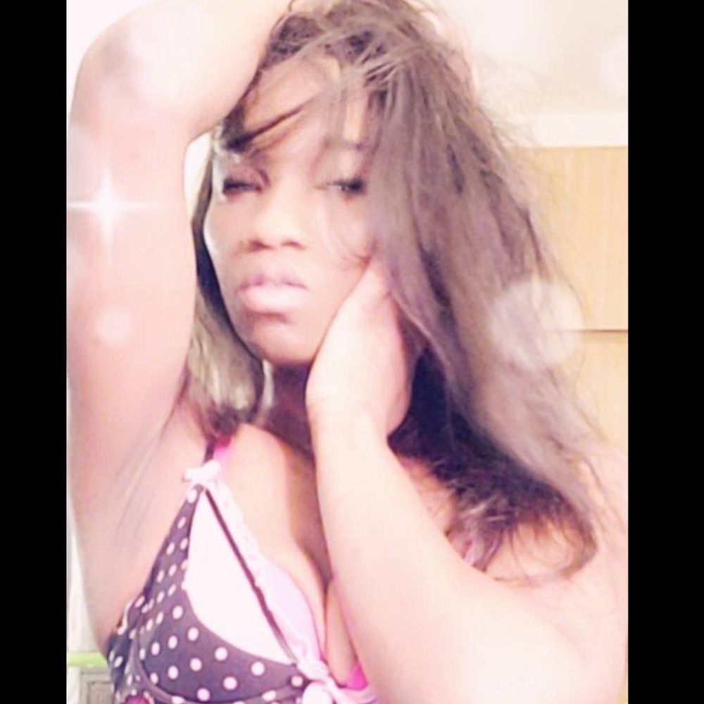 hiddenswrld OnlyFans profile picture
