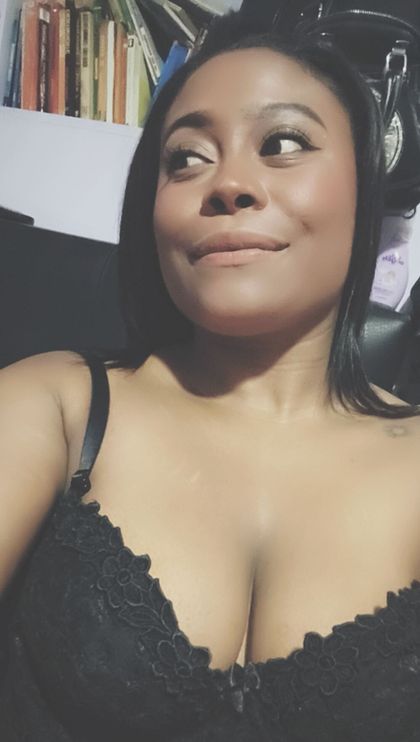 alejandrarubides OnlyFans picture