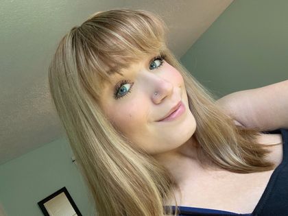 emmy294 OnlyFans picture