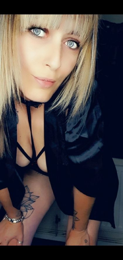 louise_ OnlyFans picture