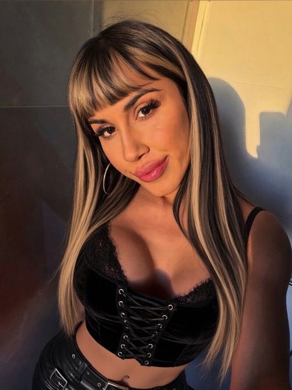 hot4giuli OnlyFans picture