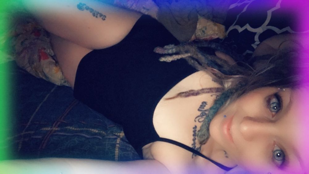 ladylove4eva OnlyFans profile picture