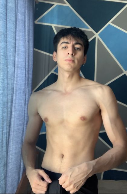 tyhue_ OnlyFans picture