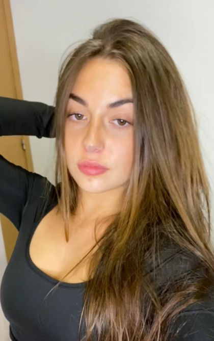 ainadesire OnlyFans picture