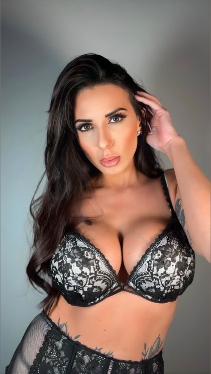 nikkinip OnlyFans picture