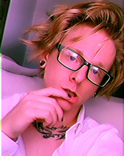 deadbeatsad OnlyFans picture