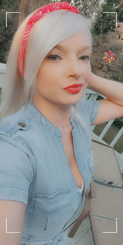 izzerose OnlyFans picture