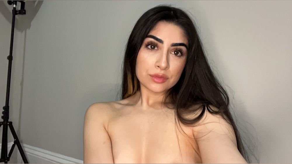 tinymonica OnlyFans profile picture