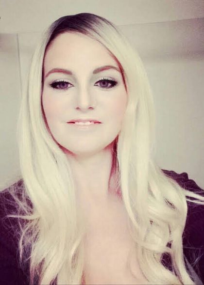 bella_b_fox OnlyFans picture