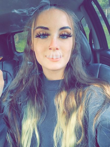 queenpetitekk OnlyFans picture