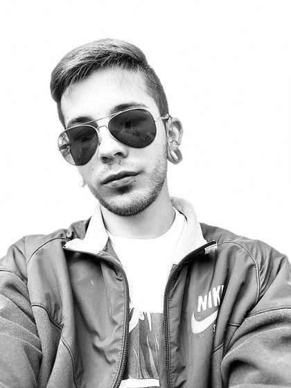 lyan98bcn OnlyFans picture