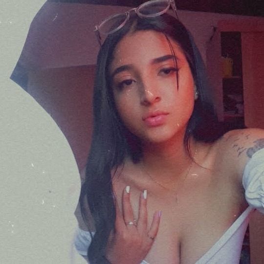 saravalenttina OnlyFans profile picture