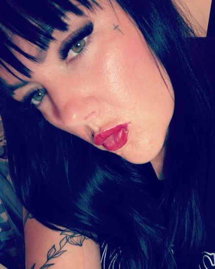 butterflypolishgirl OnlyFans picture