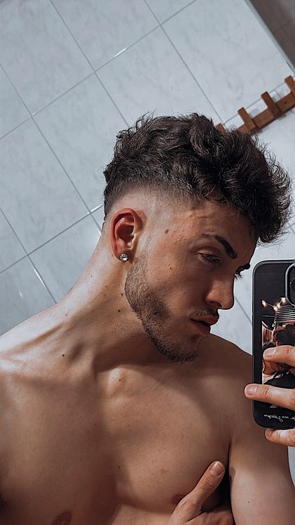 gomez10 OnlyFans picture