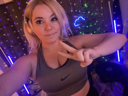 curvyllama OnlyFans picture